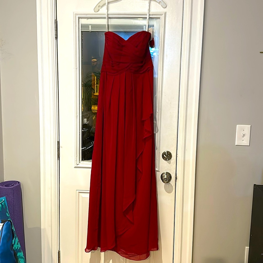 David’s Bridal Apple Crinkle Chiffon Bridesmaid Dress‎ Size 8 - Never Worn